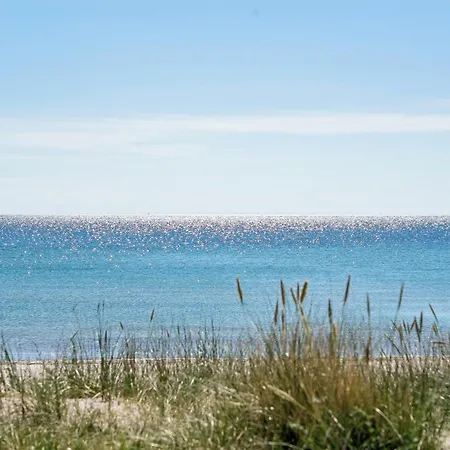 Chamerende Tæt På Stranden * Bøtø By